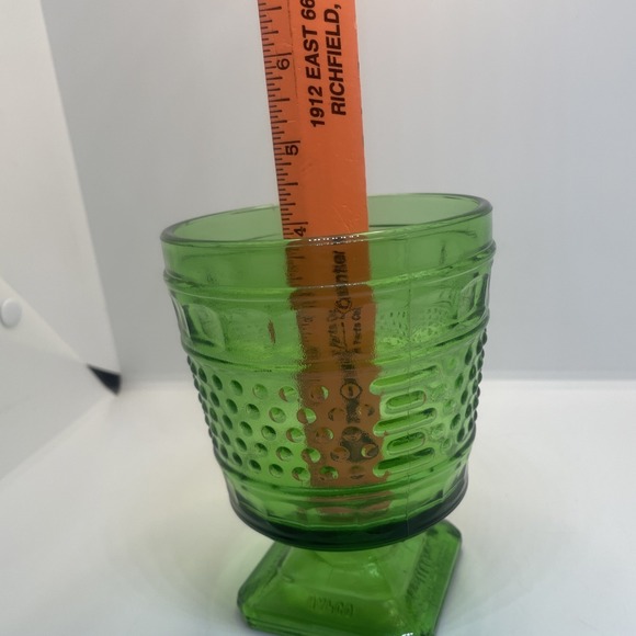 Vintage Napco # 1180 Green Glass Goblet " BEAUTIFUL COLLECTIBLE USEABLE ITEM " - Picture 5 of 10